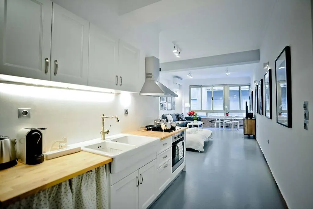 The Old Tailor Factory White Room-1